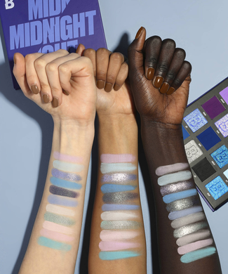 Купить Палетка теней для век Midnight 16 Colour Palette Beauty Bay  за 680 грн, фото - VISAGE