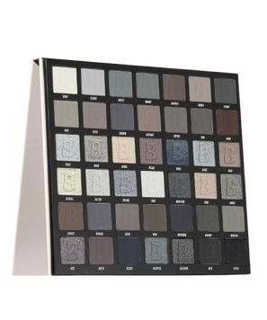 Купить Палетка теней для век Smoky 42 Colour Palette Beauty Bay за 1 550 грн, фото - VISAGE